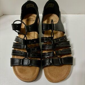 Earth Origins Black Multi-Strap Leather Gladiator Sandals